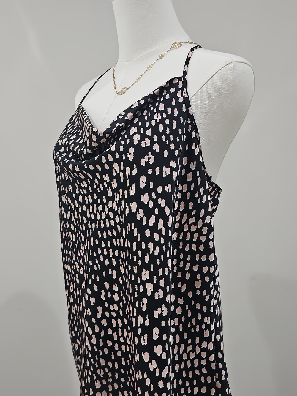 Pleione Anthropologie Black Blush Pink Animal Print Cowl Neck Halter Top Size L